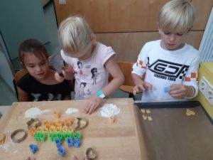 Schüler backen Backen macht glücklich!