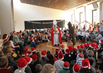 Schüler der KWS und der Nikolaus