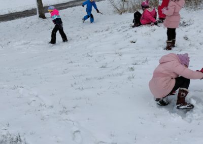 Sportunterricht im Schnee